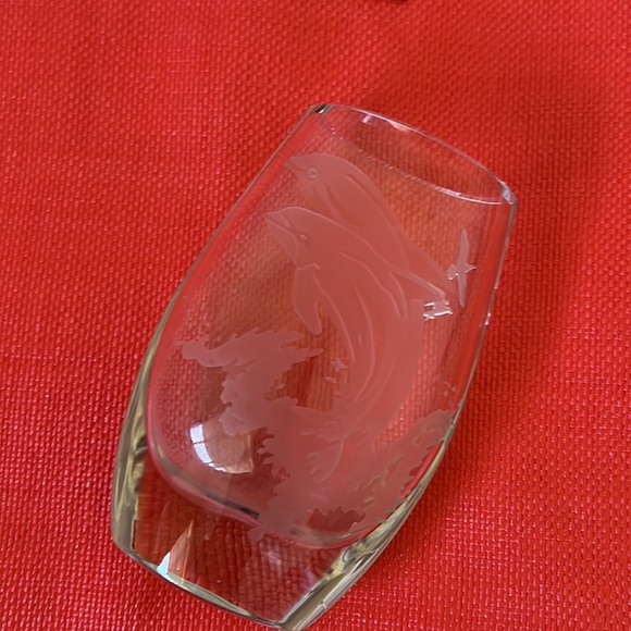 Dolphin Kyoto Crystal Vase - Picture 6 of 12